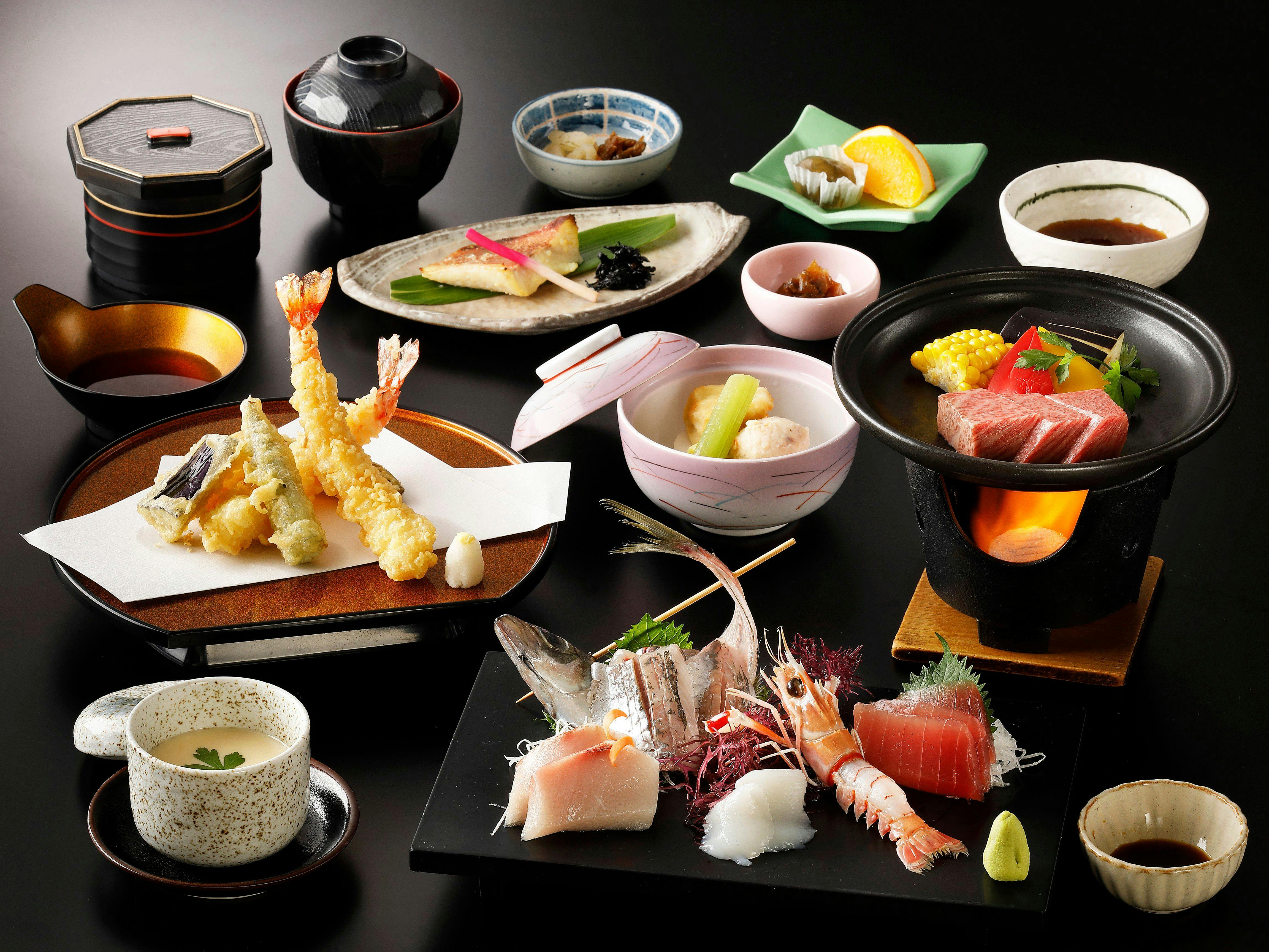 Hakone Mori Okada