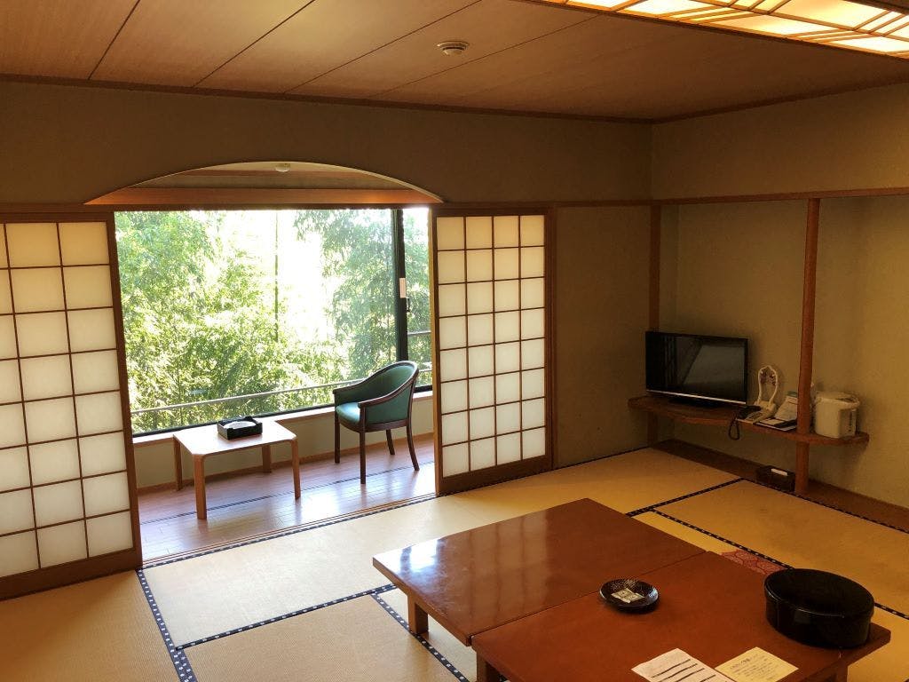 ห้องสไตล์ญี่ปุ่น DX 12.5 เสื่อทาทามิ [มี Wi-Fi ครบครัน]