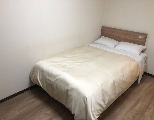 セミダブルルーム