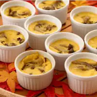 Flan salmon dan jamur