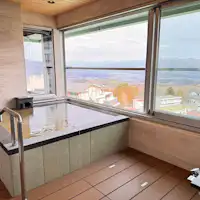 ห้องนอนสไตล์ญี่ปุ่นพร้อมอ่างอาบน้ำกลางแจ้ง (สองห้อง)