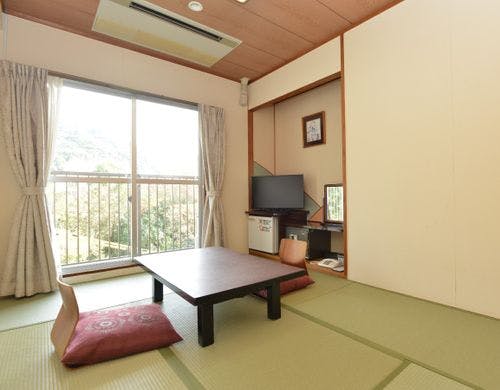 南館｜眺望無/和風のお部屋（6帖）