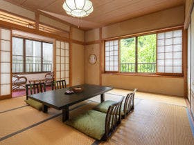 四万温泉　寿屋旅館 「お蕎麦と温泉の宿」