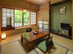 四万温泉　寿屋旅館 「お蕎麦と温泉の宿」