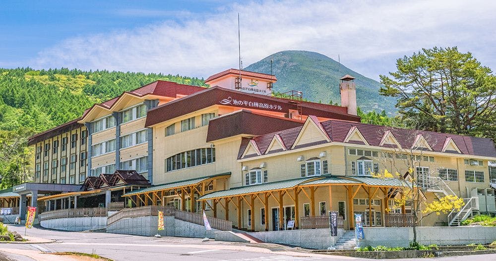 ภายนอกโรงแรม (ปรับปรุงใหม่ กุมภาพันธ์ 2023)