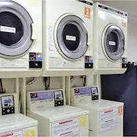 ร้านซักผ้าหยอดเหรียญ