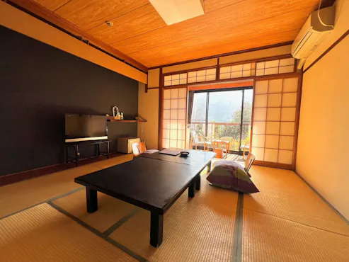 10다다미 일본식 객실, 레트로 감성이 물씬.