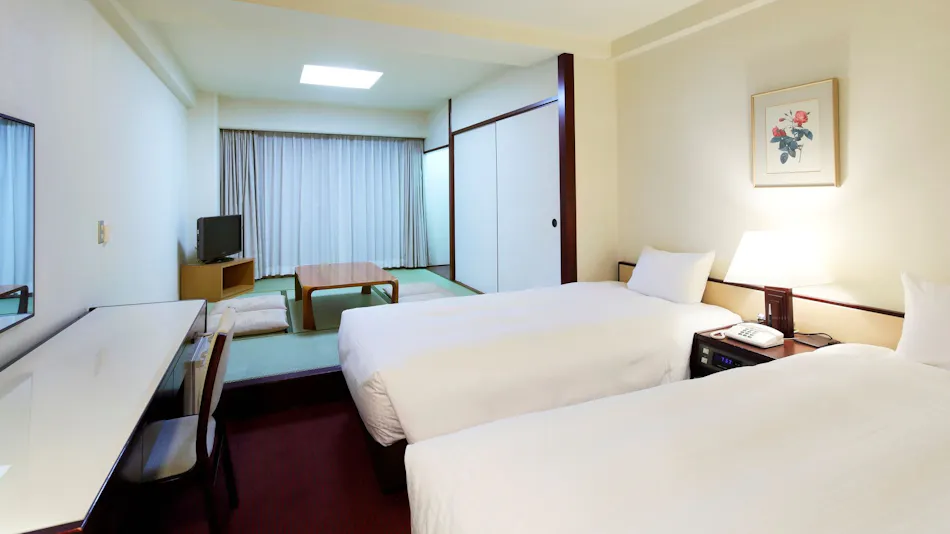 Resorpia Kumihama
