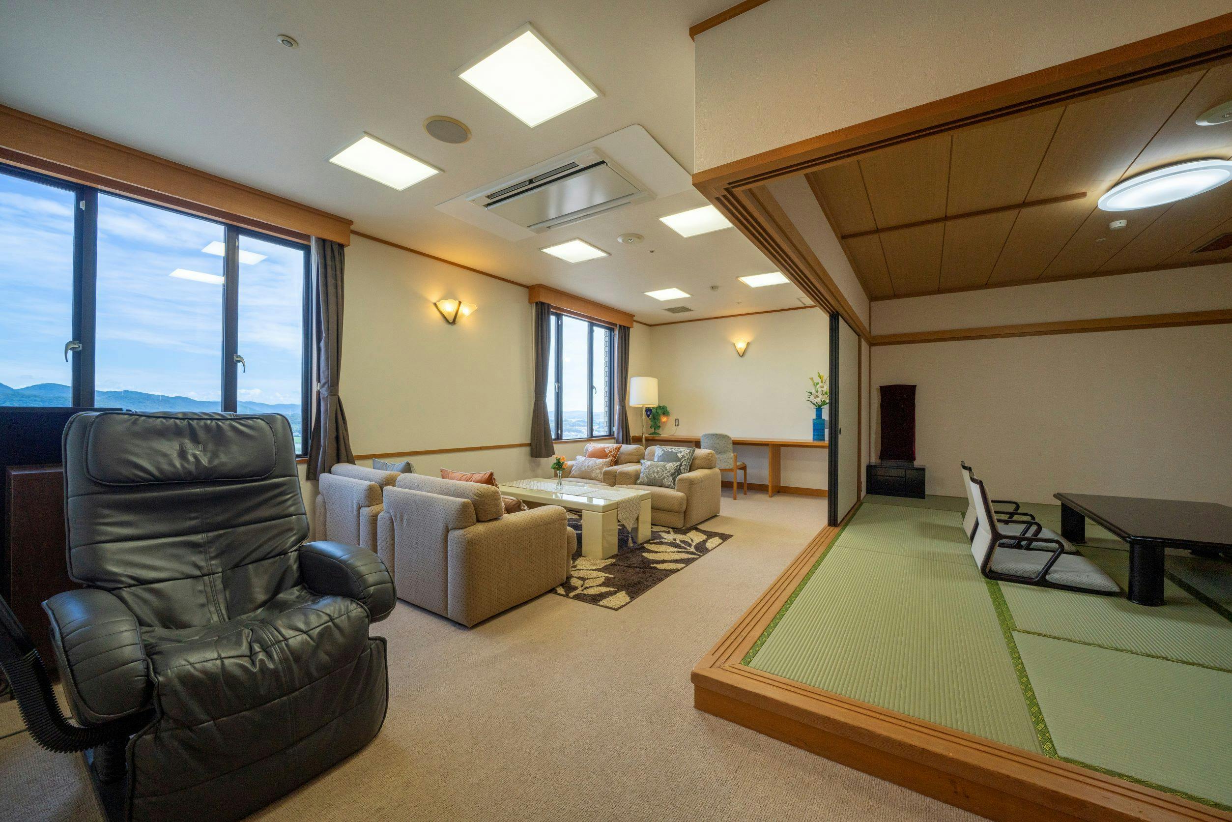 Suntopia Okayama Soja