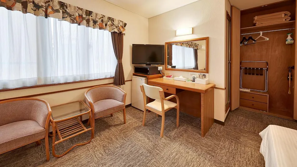 Crown Hotel Okinawa