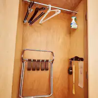 ตู้เสื้อผ้าที่กว้างขวางและใช้งานได้หลากหลาย