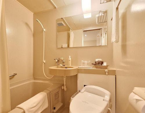 客室内ユニットバスタイプ