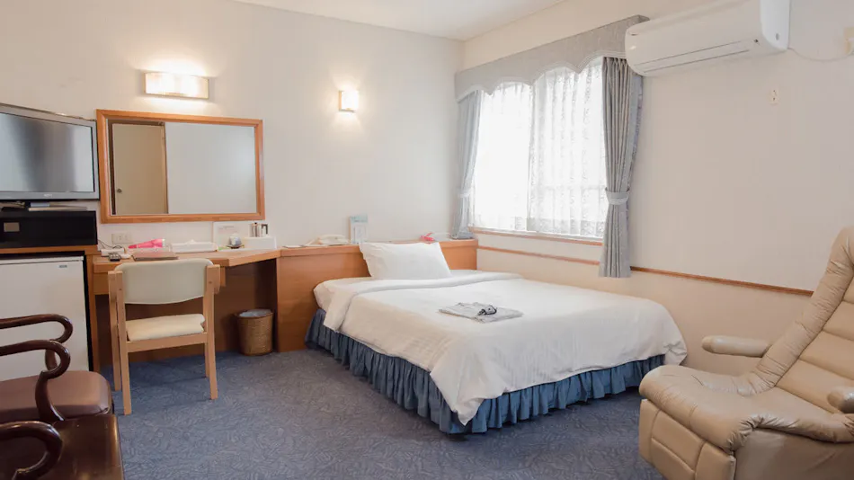 Crown Hotel Okinawa