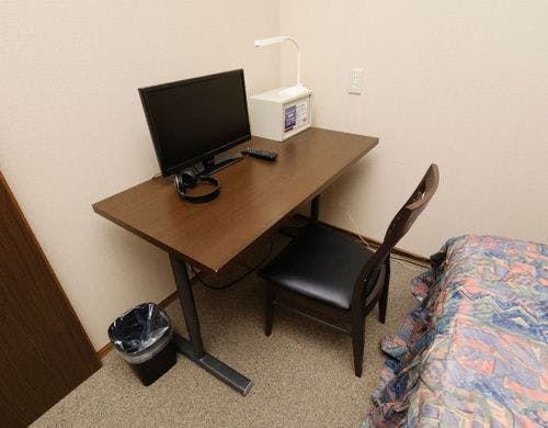 ■男性専用キャビンルーム（簡易個室）