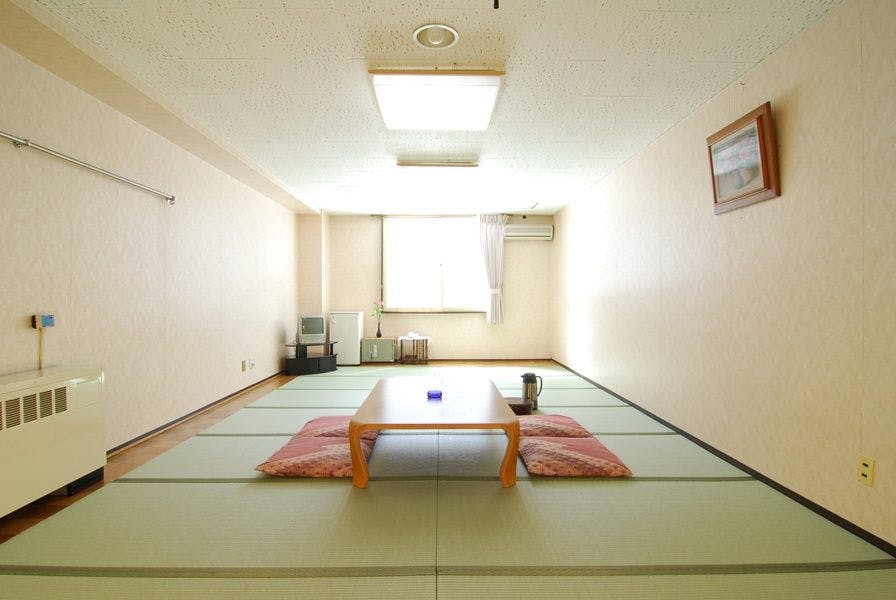 トイレ洗面所なし１７畳和室