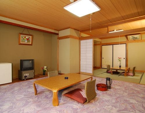 和室２０畳仕切りタイプ