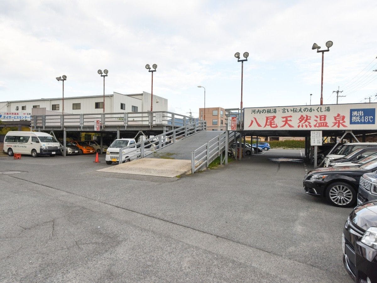 *【停車場（戶外）】