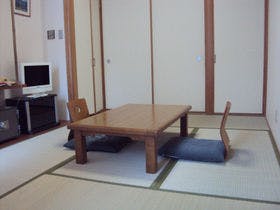 八尾グランドホテル