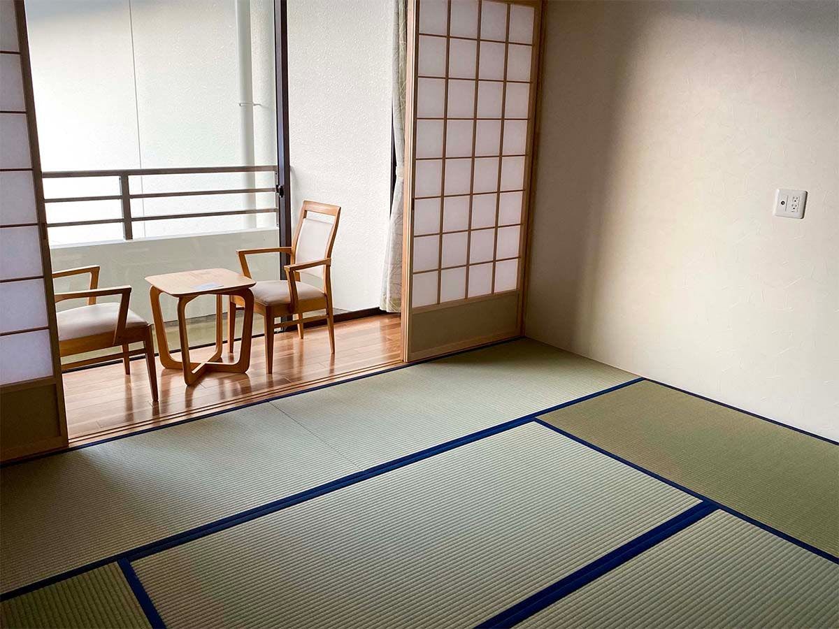 Maruoka Onsen Takekurabe
