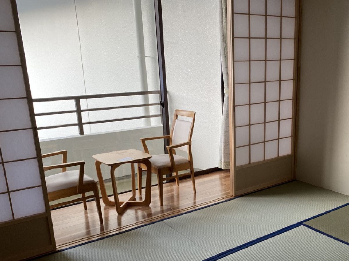 Maruoka Onsen Takekurabe