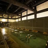 บ่อน้ำร้อนแบบนอนแช่ที่ตั้งอุณหภูมิไว้แบบอุ่น