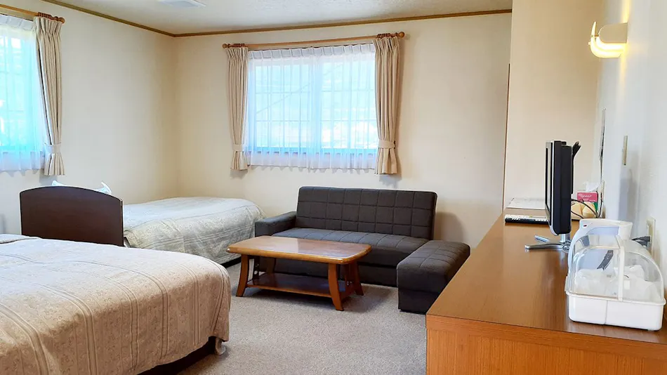 Sunmore Inn - Room Only Accommodation