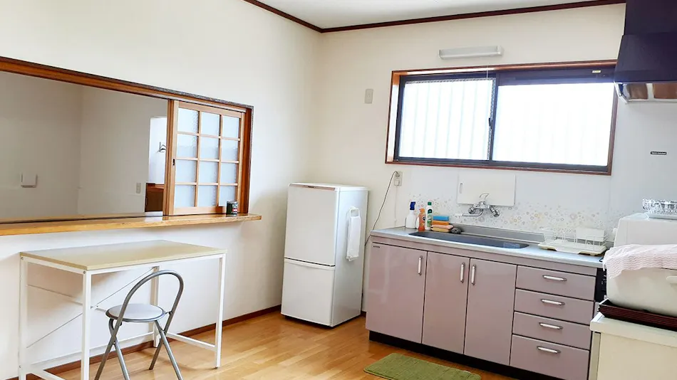 Sunmore Inn - Room Only Accommodation