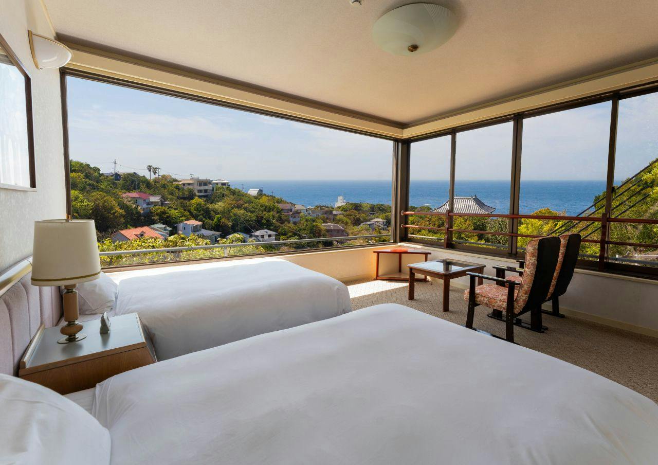 Hotel Tenzankaku Ocean View Garden