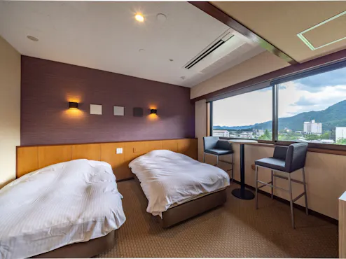 Compact Twin Room