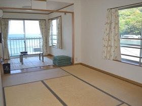 民宿はごろも荘