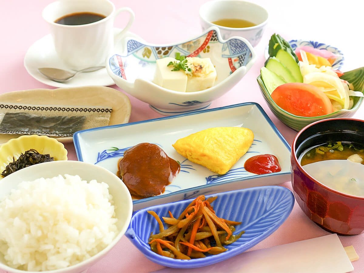 พลังงานของวันเริ่มต้นจากอาหารเช้า♪