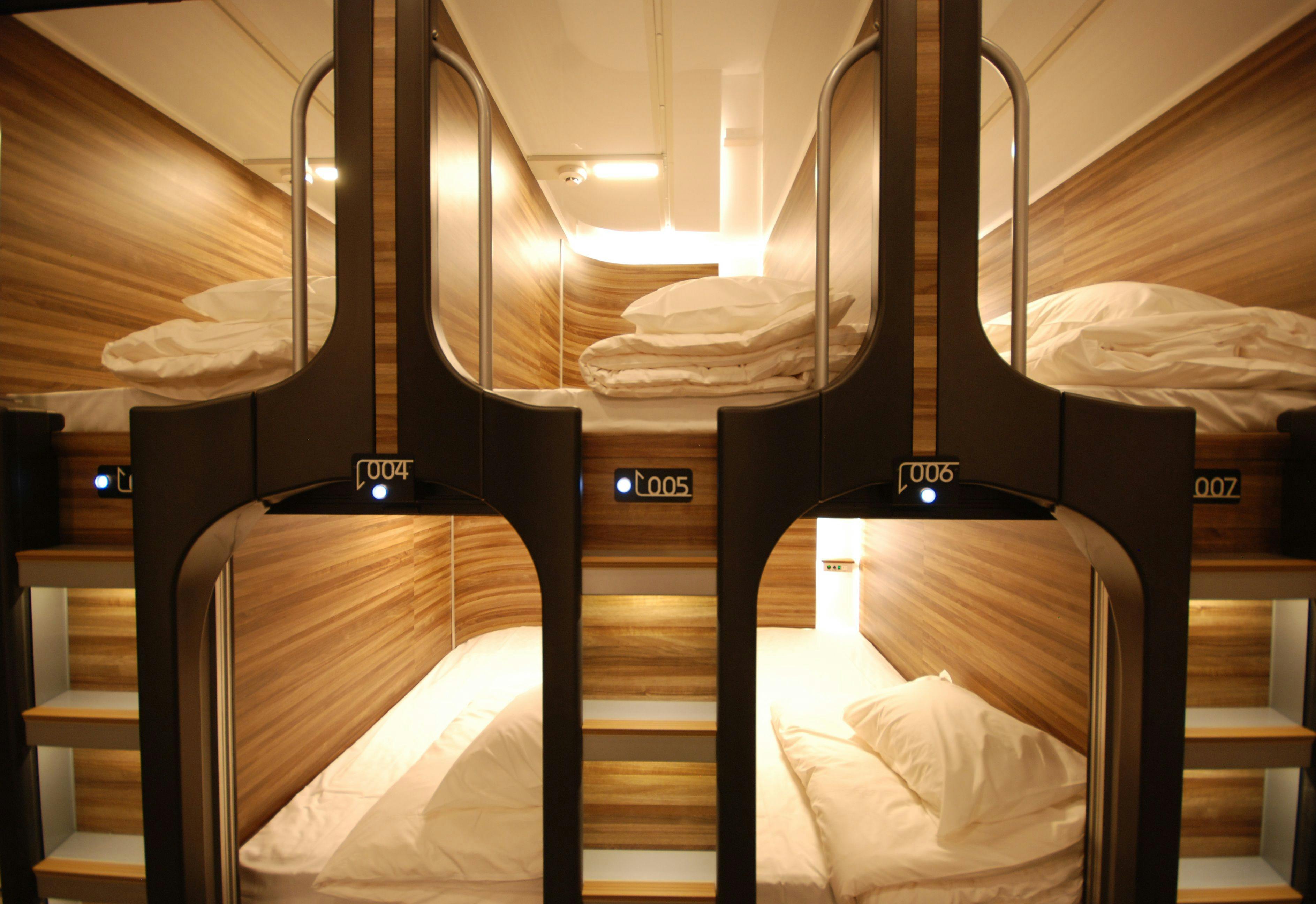 【สำหรับผู้ชายเท่านั้น】ห้องแคปซูล