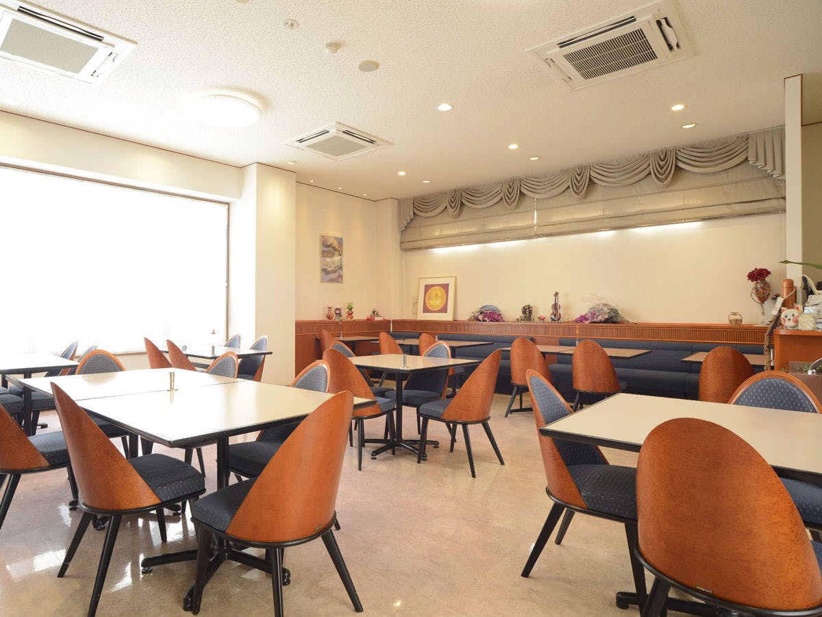 *【สถานที่รับประทานอาหารเช้า】