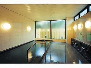 ห้องอาบน้ำแยกชายหญิง (ชั้น 1)