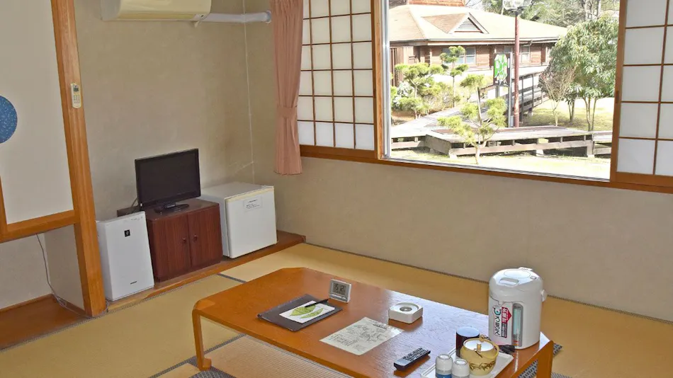 Izumizaki Country Village