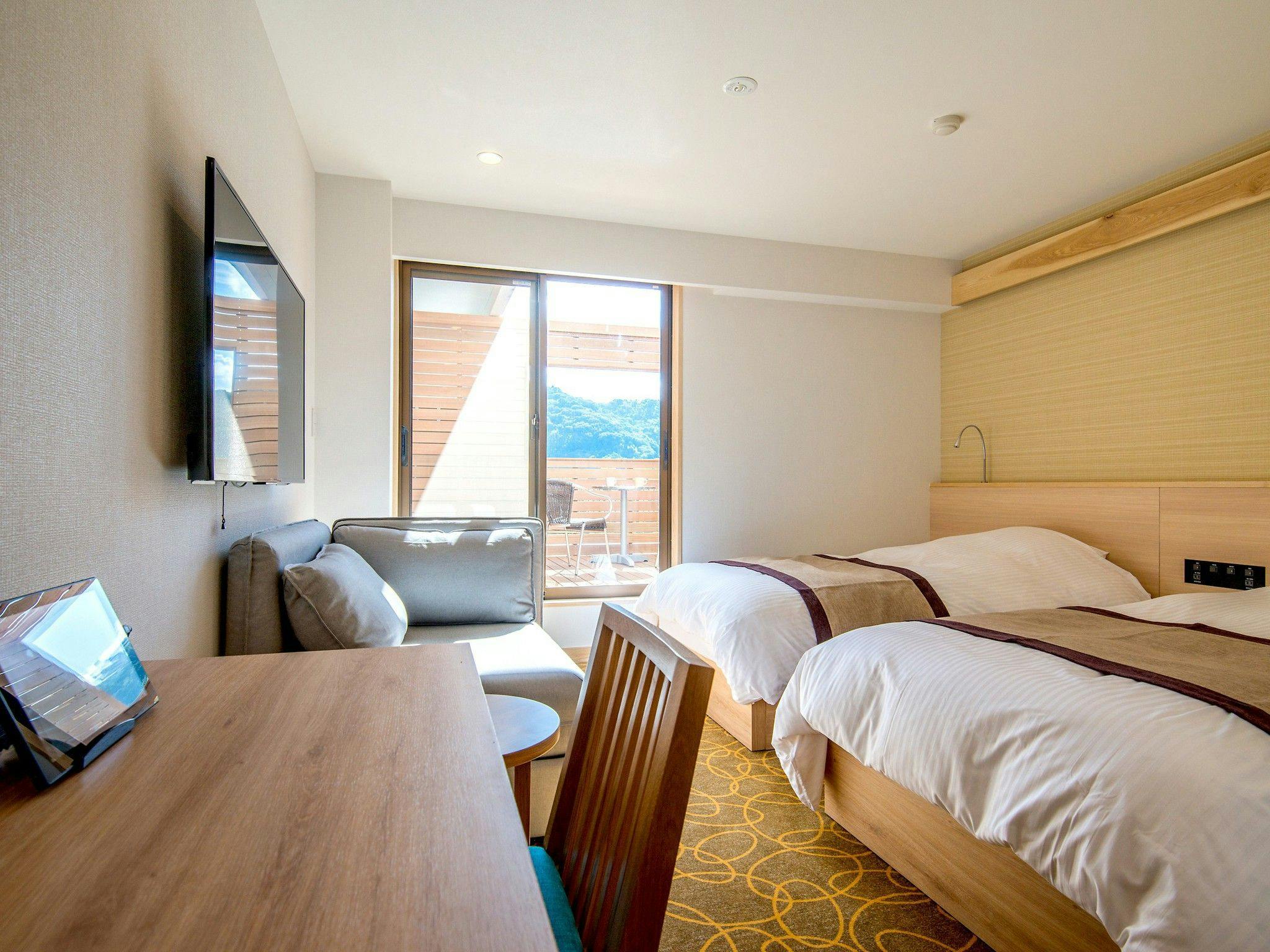 ซูพีเรียทวินพร้อมอ่างอาบน้ำกึ่งกลางแจ้ง