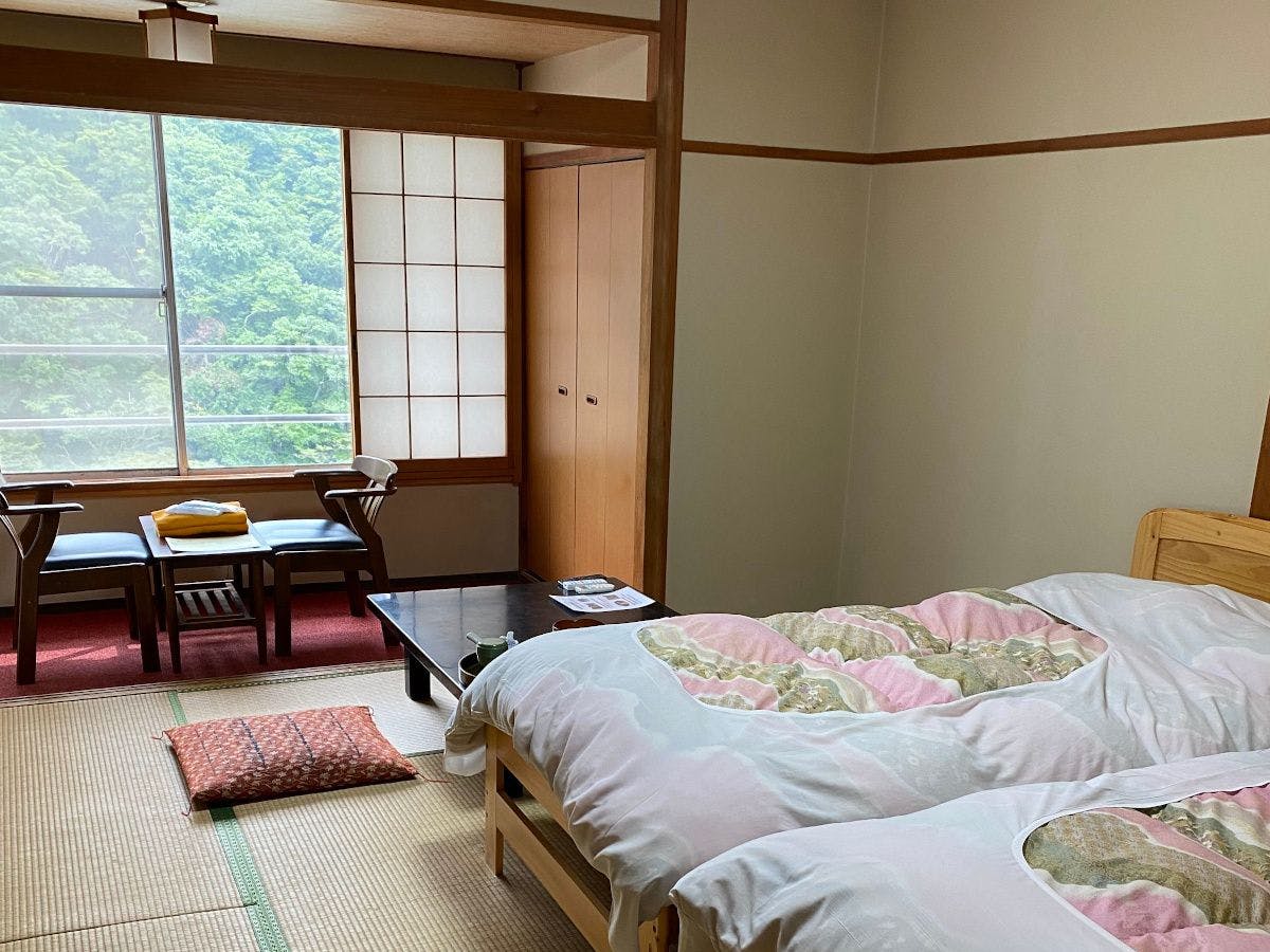 อาคารเสริม ■ ห้องพักเตียงคู่สไตล์ญี่ปุ่น (ปลอดบุหรี่) ■