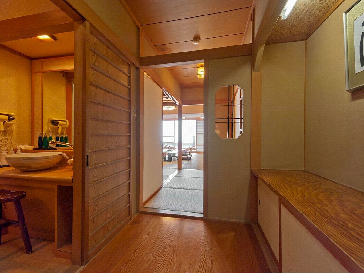 Seiryu Seaside Sunset Onsen Ryokan