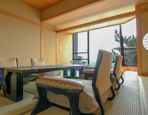 ■開放感たっぷり［絶景露天風呂付き和室］