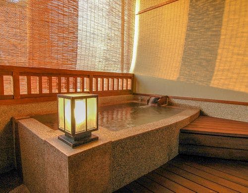 ■露天風呂［露天風呂付き和モダン客室］