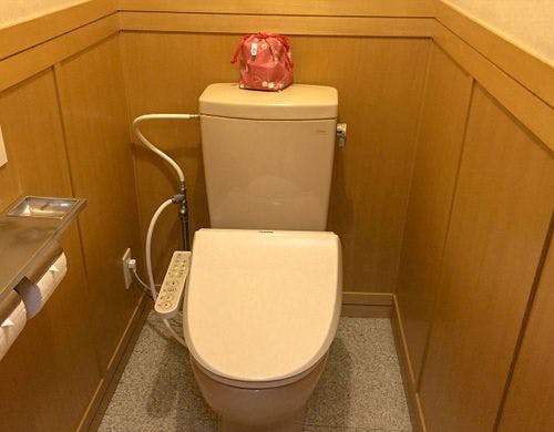 ■洗浄機付きトイレ［DX和室10畳＋4.5畳］