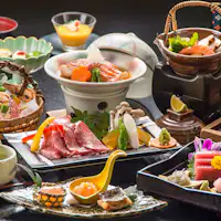 ■ ตัวอย่างอาหารไคเซกิทะเลที่ใช้วัตถุดิบคัดสรรจากชิซูโอกะ