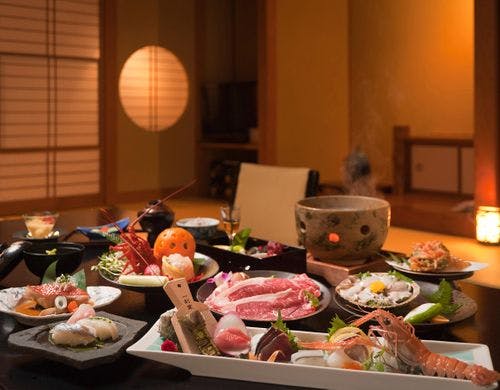 ■静岡の厳選素材を使った磯会席料理一例。