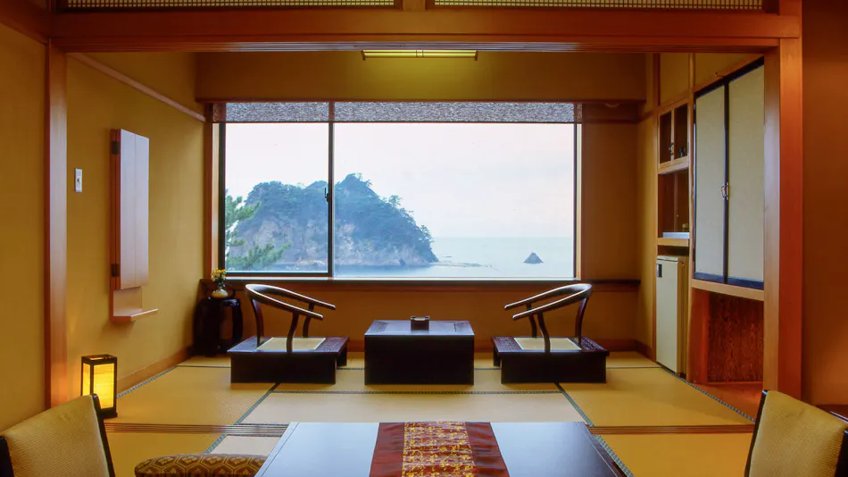 Seiryu Seaside Sunset Onsen Ryokan