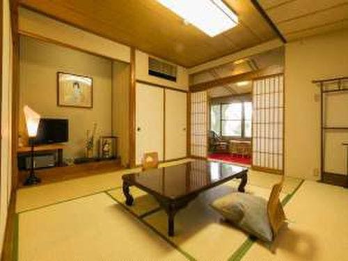 西館トイレ付和室楓