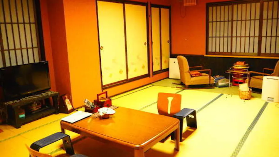 Yamadayu Onsen Ryokan: The Inn with Cloudy Hot Spring Water from the Source