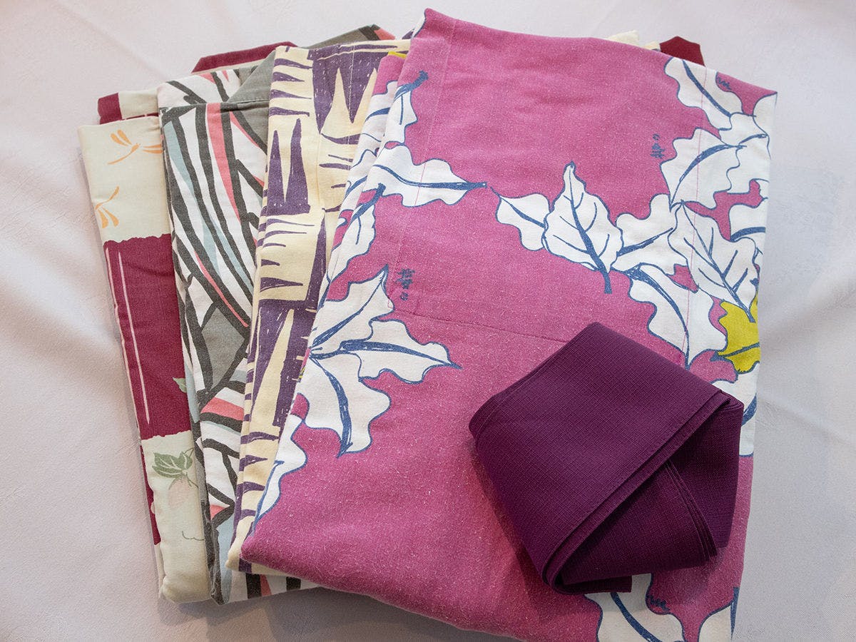 *【เลือกชุดยูกาตะ】