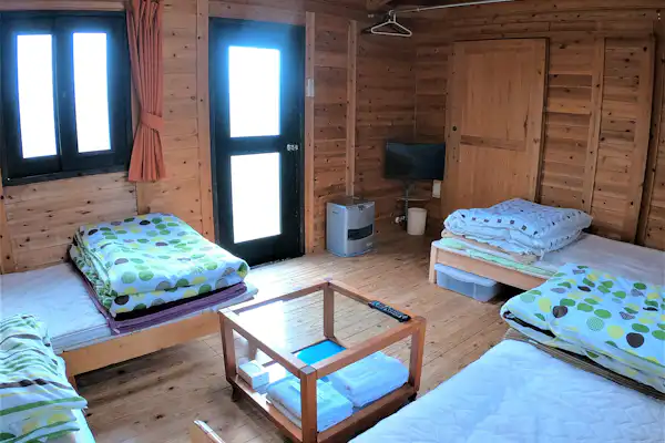 ตัวอย่างห้องพัก 4 ห้องนอน