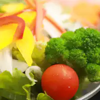 【อาหาร】 อาหารเย็น สลัดผักท้องถิ่น