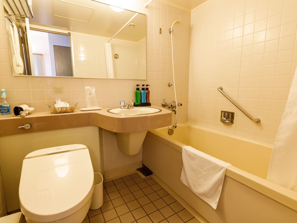 ตัวอย่างอ่างอาบน้ำในห้องพัก.